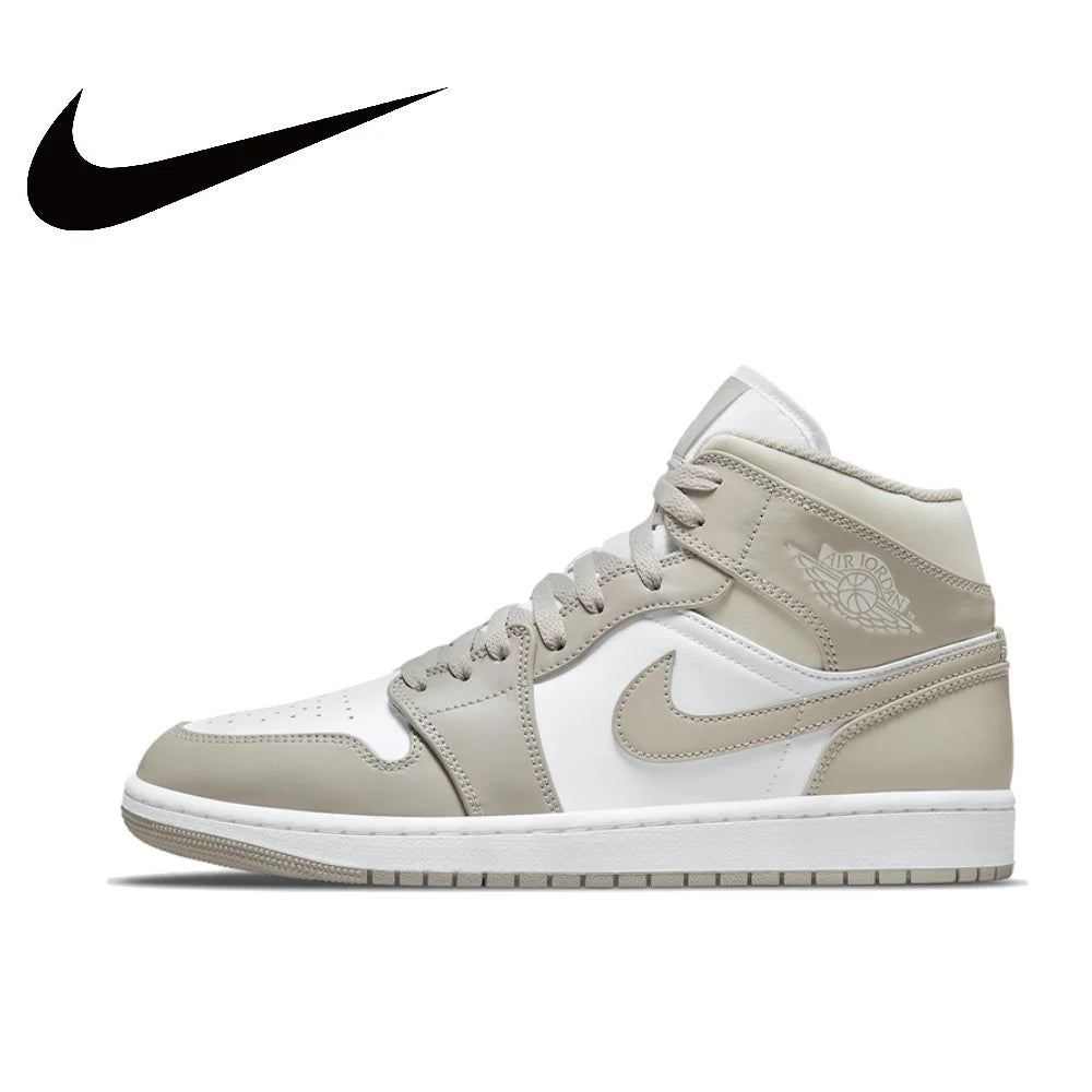 NIKE AIR JORDAN 1®