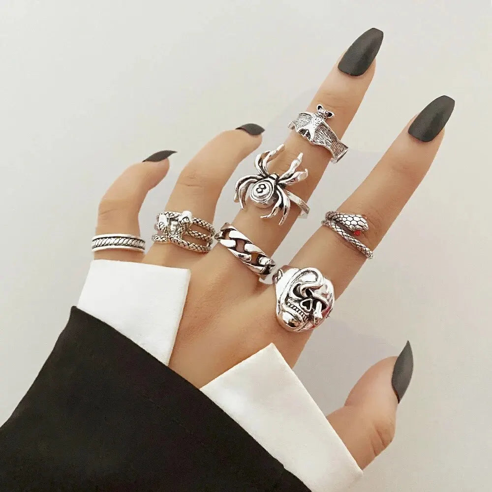 35 PIECE PUNK METAL RINGS®