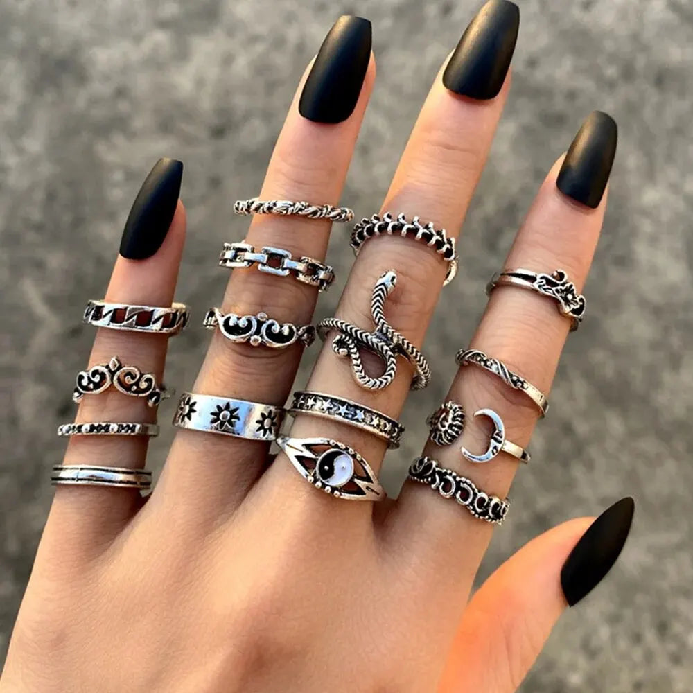 35 PIECE PUNK METAL RINGS®