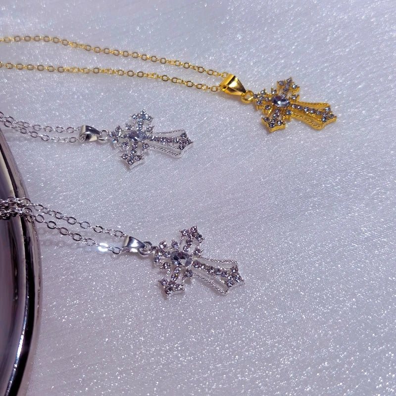 ZIRCON CROSS NECKLACE®